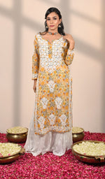 Load image into Gallery viewer, Zainish Women's Lucknowi Handcrafted Mul Cotton Chikankari Kurti - HONC0120069
