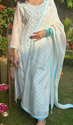 Load image into Gallery viewer, Saziya Women's Lakhnavi Handcrafted Mul Chanderi Chikankari Kurta, Dupatta And Pant Set - HONC0229958