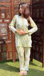 Load image into Gallery viewer, Farzeen Women's Lakhnavi Handcrafted Modal Silk Chikankari Top And Pant Set - HONC0246061