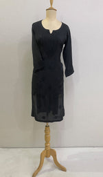 Load image into Gallery viewer, Zakiya Women's Lucknowi Handcrafted Muslin Chikankari Kurti - HONC0225726