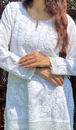 Load image into Gallery viewer, Women's Lakhnavi Handcrafted Linen Cotton Chikankari Top - HONC0217569