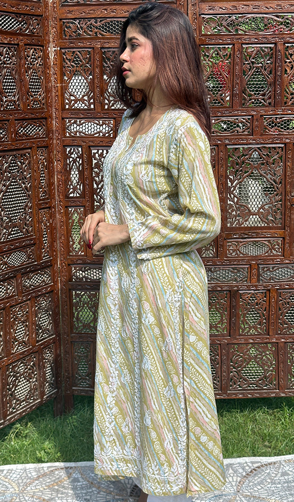 Ruhee Women's Lucknowi Handcrafted  Modal Cotton Chikankari Kurti - HONC0168429