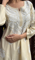 将图像加载到图库查看器中, Aarzu Women's Lucknowi Handcrafted Cotton Chikankari Kurti-HONC0138248