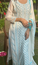 Load image into Gallery viewer, Saziya Women's Lakhnavi Handcrafted Mul Chanderi Chikankari Kurta, Dupatta And Pant Set - HONC0229958