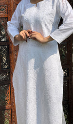 将图像加载到图库查看器中, Farheen Women's Lucknowi Handcrafted Cotton Chikankari Kurti - HONC02450990