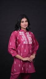 Load image into Gallery viewer, Women's Lakhnavi Handcrafted Chanderi Silk Chikankari Top and Pant Set - HONC0166319