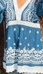 Load image into Gallery viewer, Green Chikankari kurti