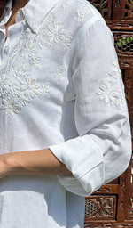 将图像加载到图库查看器中, Nadia Women's Lakhnavi Handcrafted Linen Cotton Chikankari Top - HONC0239637