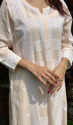 Load image into Gallery viewer, Areej Women's Lucknowi Handcrafted Cotton Chikankari Kurti - HONC0225189