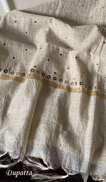将图像加载到图库查看器中, Women's Lucknowi Handcrafted Kota Chanderi Chikankari Semi-Stitched Kurta And Dupatta Set - HONC0243275