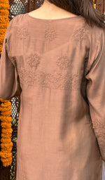 Load image into Gallery viewer, Women's Lucknowi Handcrafted Muslin Chikankari Kurti - HONC0225704