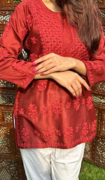 Load image into Gallery viewer, Hania Women's Lakhnavi Handcrafted Chanderi Silk Chikankari Top - HONC0237456