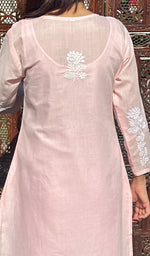 将图像加载到图库查看器中, Naira Women's Lucknowi Handcrafted Cotton Chikankari Kurti - HONC0233269