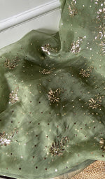 将图像加载到图库查看器中, Marifa Women's Lakhnavi Handcrafted Pure Organza Chikankari Unstitched Kurta And Dupatta Set- HONC0304083