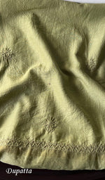 将图像加载到图库查看器中, Women's Lakhnavi Handcrafted Maheshwari Mul Chanderi Unstitched Kurta And Dupatta Set - HONC0268581