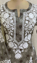 将图像加载到图库查看器中, Maiwish Women's Lakhnavi Handcrafted Printed Cotton Chikankari Kurti - HONC028353