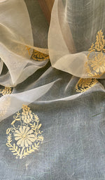 将图像加载到图库查看器中, Women's Lucknowi Handcrafted Pure Organza Silk Chikankari SAREE - HONC0228639