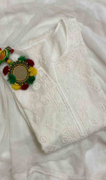 Load image into Gallery viewer, Women's Lucknowi Handcrafted Cotton Chikankari Kurti - NC069816