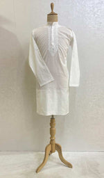 Load image into Gallery viewer, Men's Lucknowi Handcrafted Cotton Chikankari Kurta - HONC072366