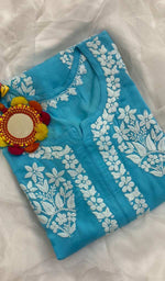 将图像加载到图库查看器中, Lucknowi 手工莫代尔棉 Chikankari Kurti - HONC075148