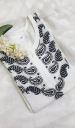 Load image into Gallery viewer, Women's Lucknowi Handcrafted Mul Cotton Chikankari Kurti - HONC097776