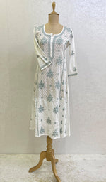 Load image into Gallery viewer, Gulshan Women's Lucknowi Handcrafted Cotton Chikankari Kurti - HONC0159598