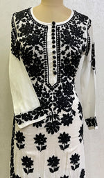 Load image into Gallery viewer, Women's Lucknowi Handcrafted Mul Cotton Chikankari Kurti-HONC0151157