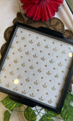 Load image into Gallery viewer, Chikankari Tray with Four Coasters - HONC0310951