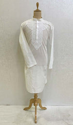 Load image into Gallery viewer, Men's Lucknowi Handcrafted Cotton Chikankari Kurta - HONC078945