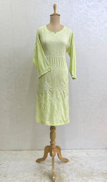 将图像加载到图库查看器中, Sufiyani Women's Lucknowi Handcrafted Mul Cotton Chikankari Kurti - HONC0161338