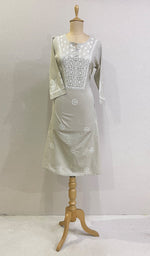 Load image into Gallery viewer, Uzma Women's Lucknowi Handcrafted Cotton Chikankari Kurti - HONC0213184