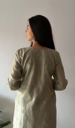 Load image into Gallery viewer, Women's Lucknowi Handcrafted Chanderi Silk Chikankari Kurti - HONC0354864