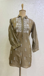 Load image into Gallery viewer, Shamina Women's Lakhnavi Handcrafted Chanderi Silk Chikankari Top - HONC0166352