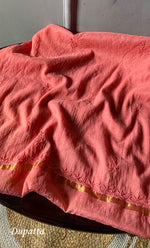 将图像加载到图库查看器中, Women's Lakhnavi Handcrafted Mul Chanderi Semi - stitched Kurta And Dupatta Set- HONC0303410