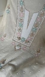 Load image into Gallery viewer, Women's Lakhnavi Handcrafted Mul Chanderi Unstitched Kurta And Dupatta Set - HONC0287740