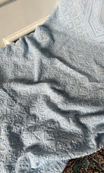 将图像加载到图库查看器中, Lucknowi Handcrafted Viscose Georgette Chikankari Unstitched Men's Kurta Fabric - HONC0282445
