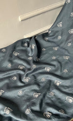 将图像加载到图库查看器中, Lucknowi Handcrafted Chanderi Silk Chikankari Unstitched Unisex Kurta Fabric - HONC0288639