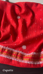 将图像加载到图库查看器中, Women's Lakhnavi Handcrafted Mul Chanderi Semi - Stitched Kurta And Dupatta Set - HONC0282239