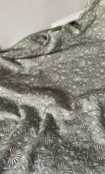 将图像加载到图库查看器中, Women's Lakhnavi Handcrafted Munga Silk Chikankari Unstitched Kurti Fabric - HONC0316122