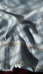 将图像加载到图库查看器中, Women's Lakhnavi Handcrafted Munga Silk Chikankari Kurta And Dupatta Set - HONC0278882