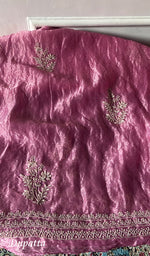 将图像加载到图库查看器中, Women's Lakhnavi Handcrafted Tussar Silk Chikankari Kurta And Dupatta Set - HONC0331051