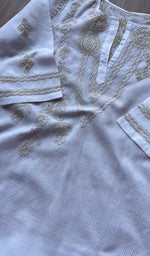 将图像加载到图库查看器中, Women's Lakhnavi Handcrafted Kota Cotton Chikankari Kurti - NC4555