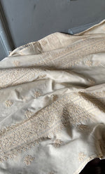 Load image into Gallery viewer, Men's Lucknowi Handcrafted Cotton Chikankari Kurta - HONC0303097