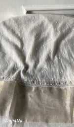 将图像加载到图库查看器中, Women's Lakhnavi Handcrafted Mul Chanderi Unstitched Kurta And Dupatta Set - HONC0311955