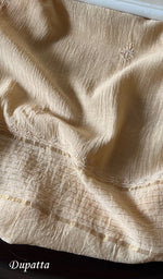 将图像加载到图库查看器中, Women's Lakhnavi Handcrafted Mul Chanderi Semi - Stitched Kurta And Dupatta Set - HONC0291254