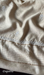 将图像加载到图库查看器中, Women's Lakhnavi Handcrafted Munga Silk Chikankari Kurta And Dupatta Set- HONC0255387