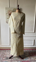 将图像加载到图库查看器中, Women's Lakhnavi Handcrafted Cotton Chikankari Unstitched Kurti Fabric - HONC0348846