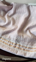 将图像加载到图库查看器中, Women's Lakhnavi Handcrafted Mul Chanderi Kurta And Dupatta Set - HONC0288983