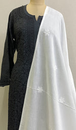 将图像加载到图库查看器中, Women's Lucknowi Handcrafted Cotton Chikankari Dupatta - HONC0170574