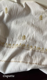 将图像加载到图库查看器中, Women's Lakhnavi Handcrafted Maheshwari Mul Chanderi Kurta And Dupatta Set - HONC0267215